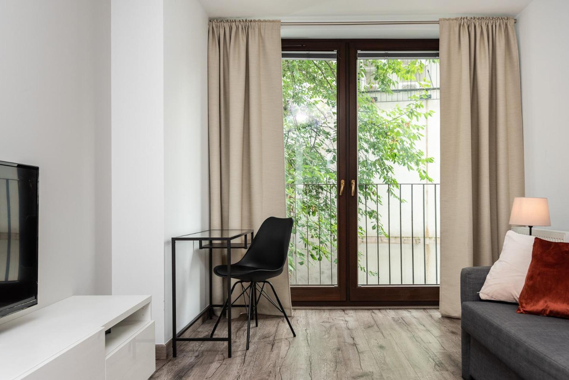 Blossom - Old Town Residence - By Upstairs Krakow Bagian luar foto